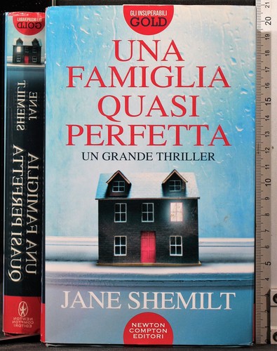 Una famiglia quasi perfetta - una,
